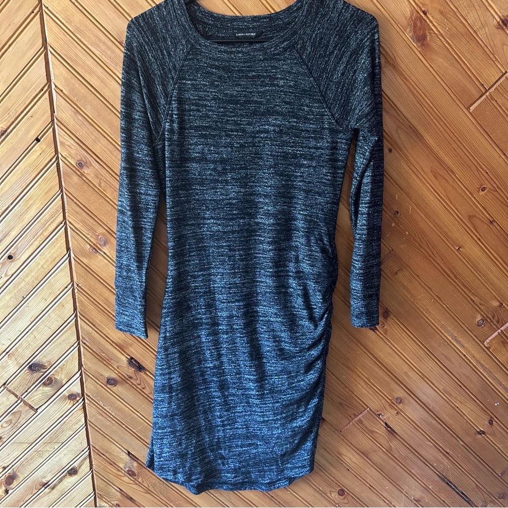 Banana Republic Textured Tunic- Black and Gray XS